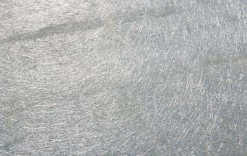 Kenneggy laminate fibreglass or shingles?